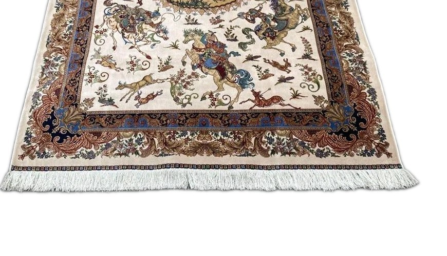 Exquisite Handcrafted Pictorial Rug Persian Style Hunting Scene Size 6x4ft gallery