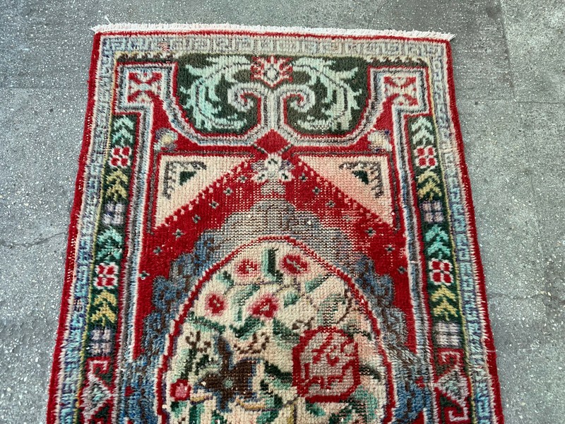 2'7'' x 4'11'' Faded Vintage Natural Rug Village Rug Handmade Carpet.SKU:I1187 gallery
