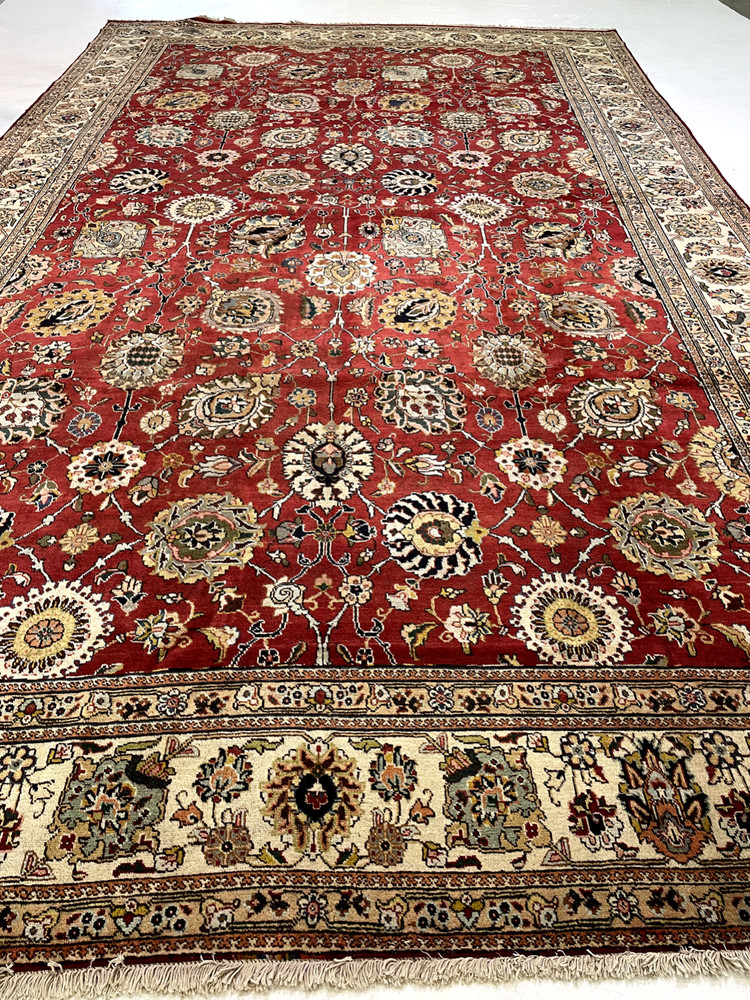 Antique Oriental Hand-Knotted Wool Area Rug Red/Ivory/Green/Black 10'8" x 17'9"
