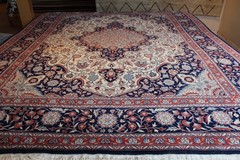 Fine Quality 8′ x 10′ Medallion Design red background Natural Wool Pile rug