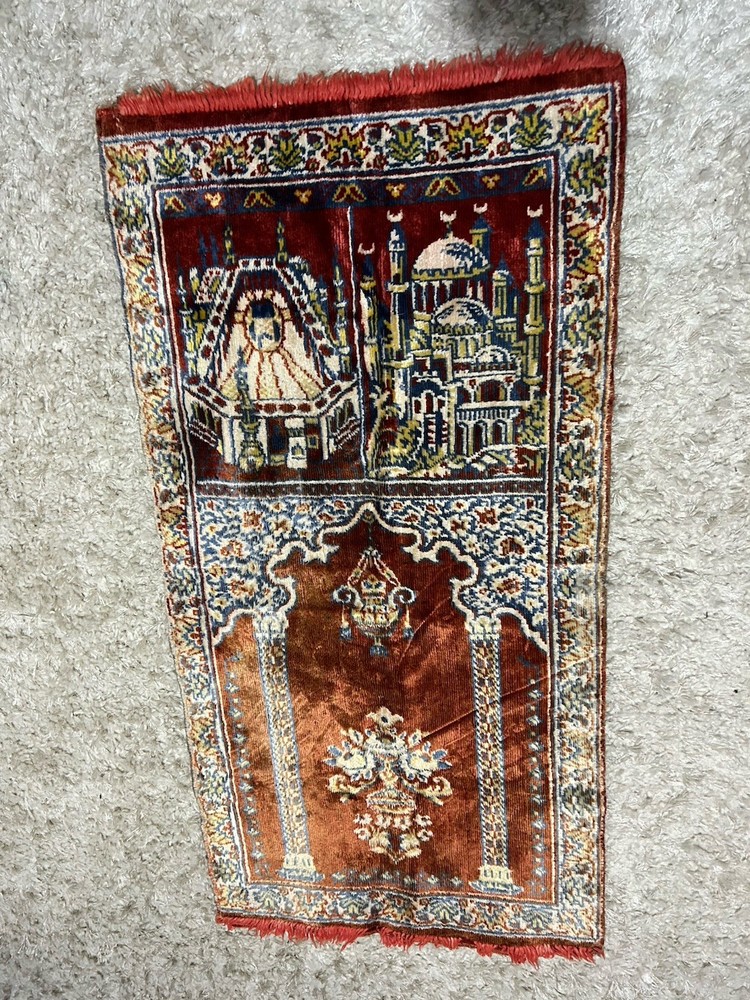 Vintage rare Muslim wall hanging decor pray 1980s 1970s Carpet rug