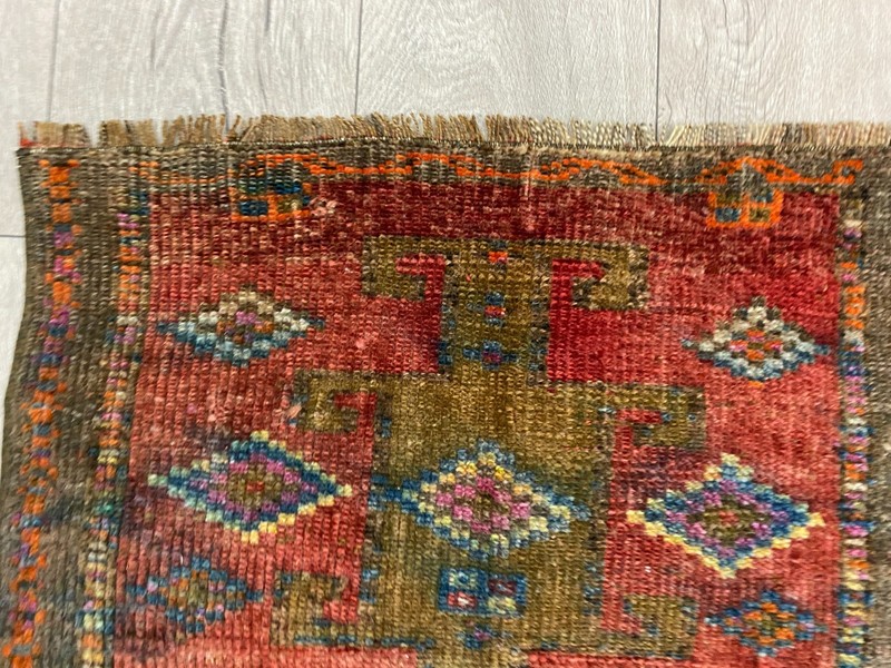 Ethnic Pink Anatolian Tribal Rug Handwoven Turkish Wool Boho Rug 1.5 x 1.9 ft gallery