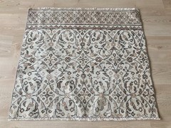 Brown rug, Turkish rug, Vintage rug, Square rug, Wool rug, 2.7 x 2.9 ft