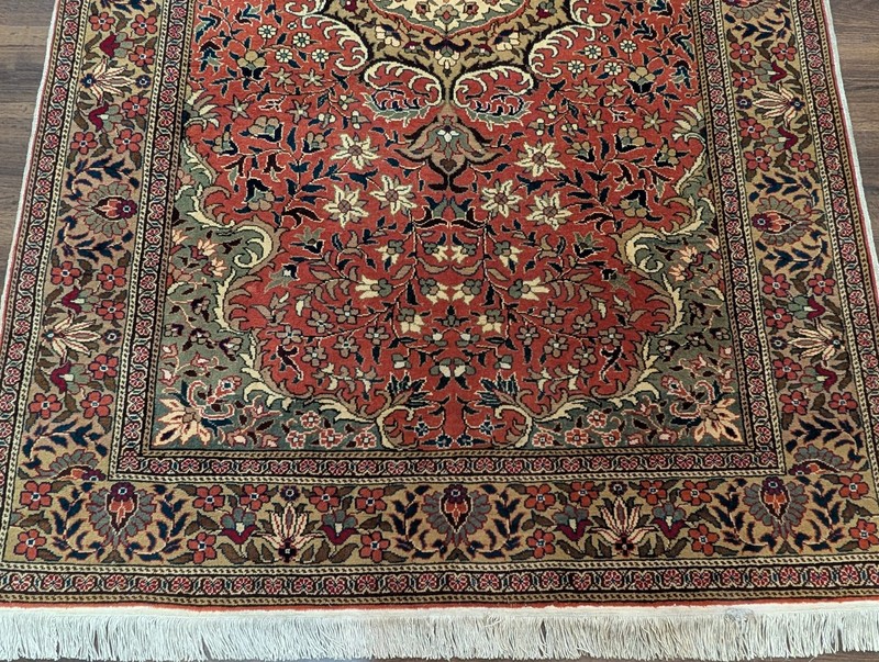 Turkish Sivas Rug 5x7, Medallion, Rust Red, Hand Knotted gallery