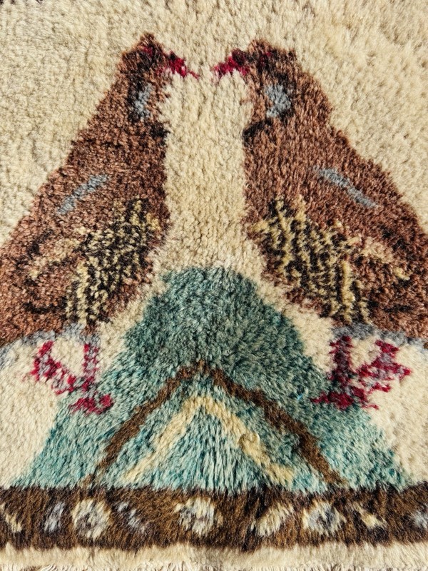 Gorgeous Handmade Wool Chukar Birds Rug from Turkey - 54 cm x 49 cm gallery