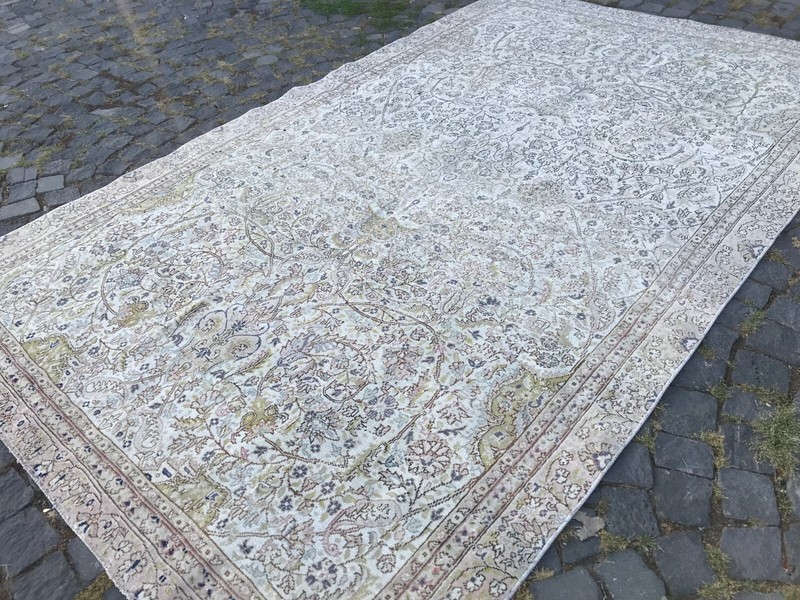 Turkish Antique rug Bohemian Area rug Oushak rug Vintage Rug Handmade Wool rug gallery