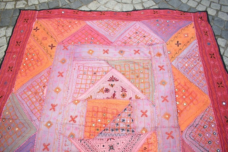 Pakistan Textile Bed Cover 75'' x 86'' Home Decor Textile Distressed Bed Cover gallery