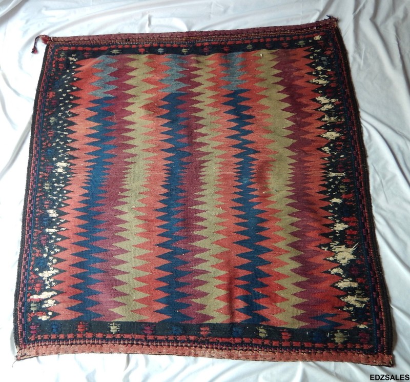 Vintage Geometric Pattern Design 46" Square Rug gallery