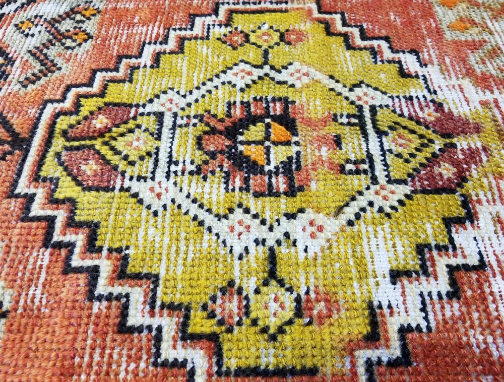Vintage 1950-1960s Natural Dyed Wool Pile, Tribal Rug 1’5”x 2’11”