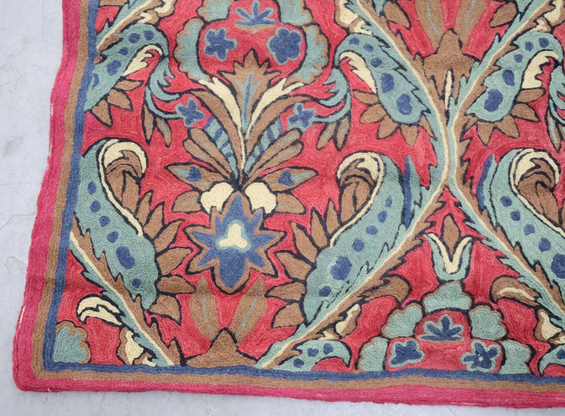 Vintage Silk Kashmiri Chain Stitch Handmade Rug 3ft 6" x 5ft 4" gallery