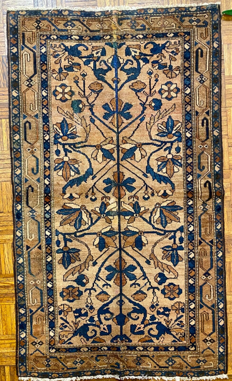 Hamaddan Hum-Adenn , ca. 1900; 3 ft. x 6 ft. gallery