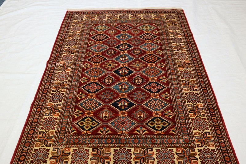 4'10 x 6'6 ft Super Kazak hand knotted vegetable dye oriental rug gallery