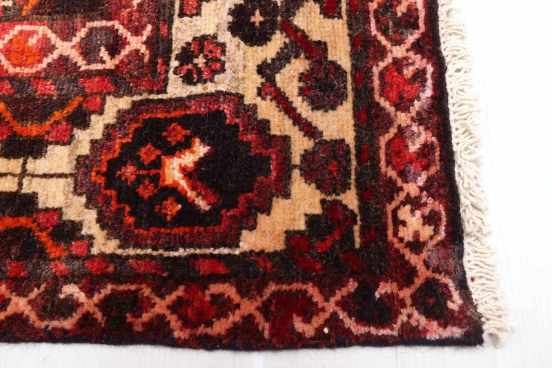 Vintage 5'4" x 8'11" Traditional Hand Knotted Vegetable Dye Wool Area Rug gallery