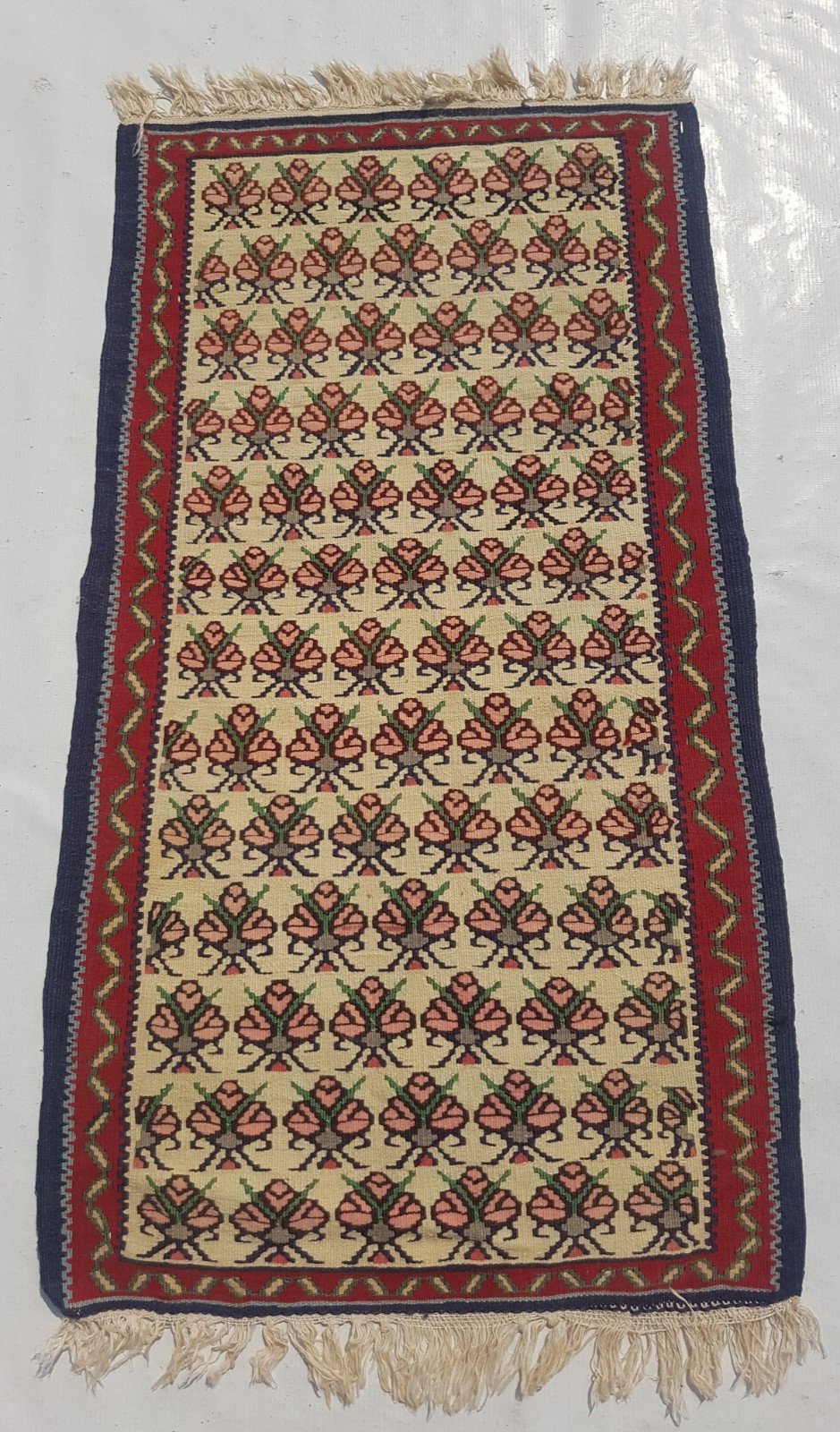 Vintage Traditional Handcrafted Turkish Kilim Rug for Home Décor 105x59 cm gallery