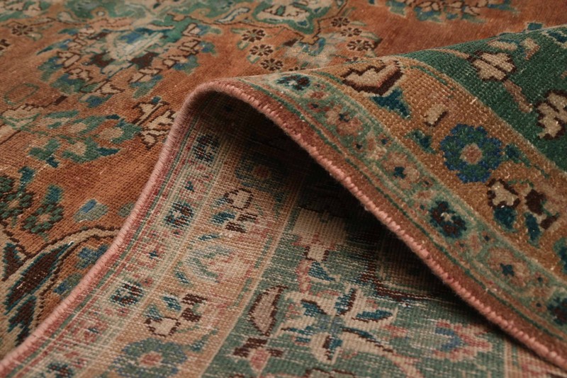 Vintage 9'6" x 12'2" Traditional Hand Knotted Vegetable Dye Wool Area Rug gallery