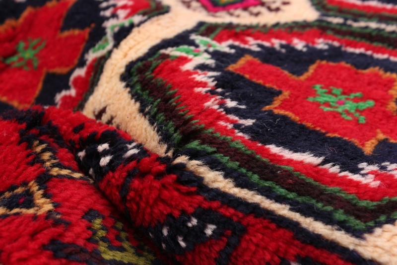 Vintage 3'1" x 6'4" Traditional Hand Knotted Vegetable Dye Wool Area Rug gallery