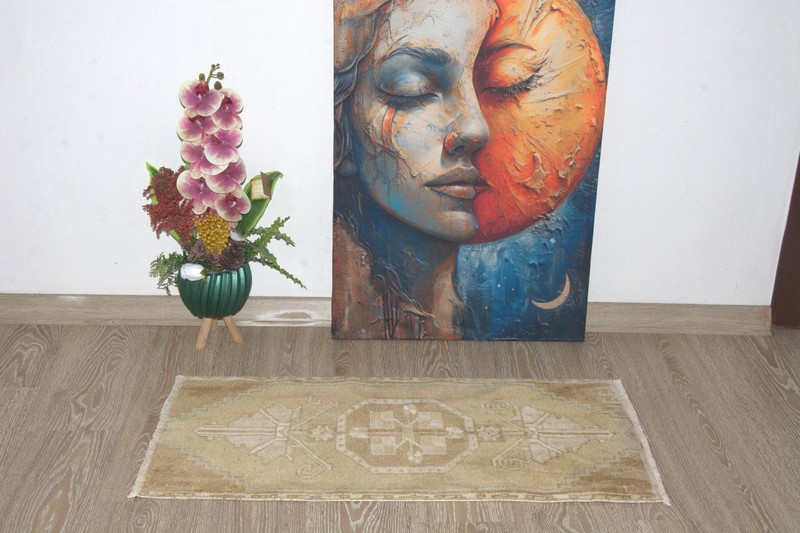 Beige Modern Decor Turkish Vintage Small Rug, 1'5x3'2 ft, Modern Geometrical gallery