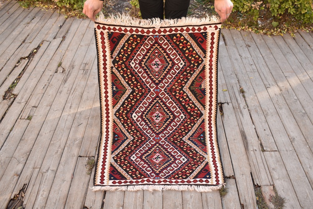 Turkish Rug 27''x40'' Handwoven Van Kilim 70x102cm Wool Vintage Tribal Area Rug
