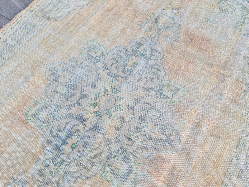 Vintage Faded Turkish Oushak Rug 6.3x9.7 ft | Neutral Distressed Handmade Wool gallery