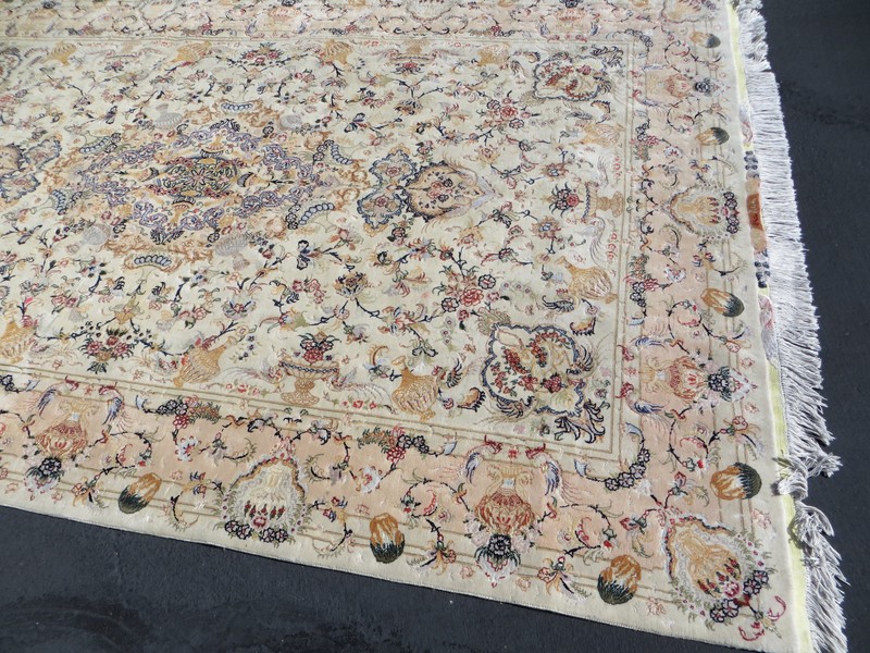 Beauty! Genuine Hand Made Tabrizz rug wool/silk 7" x 10" signed nice! gallery