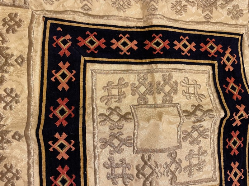 3.3 x3.3 ft. Gold & multi colored Prayer Rug w/ gold tassels gallery