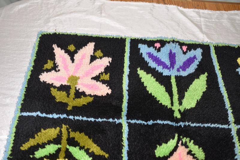 Vintage 1970’s HANDMADE Floral Shag Latch Hooked RUG 36” x 25” Heirloom Gift gallery