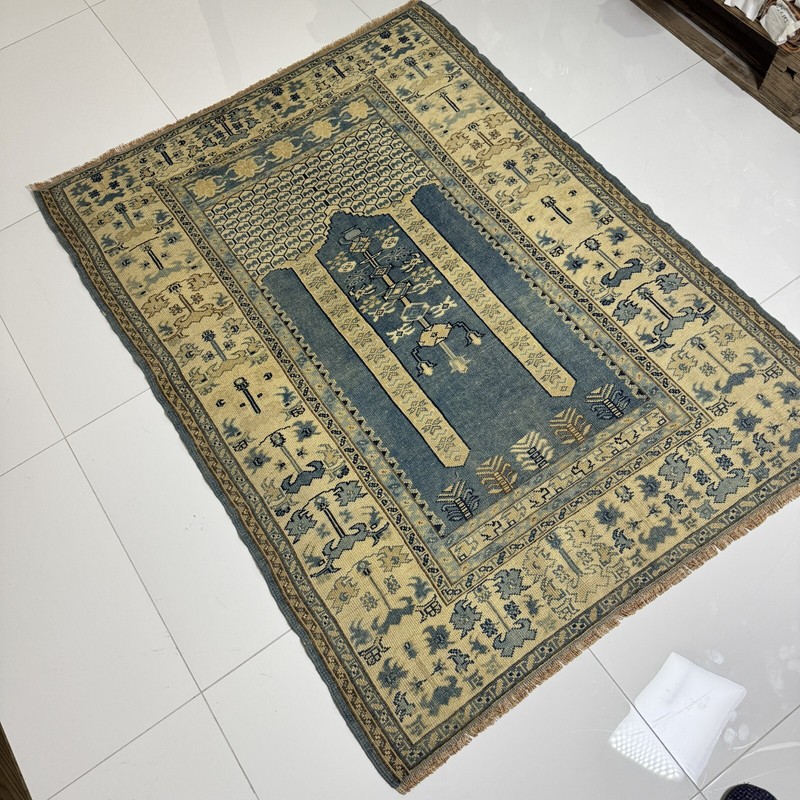 Vintage Hand Knotted Wool Oushak Rug, 4x5 Oriental Turkish in Blue Beige Tones gallery