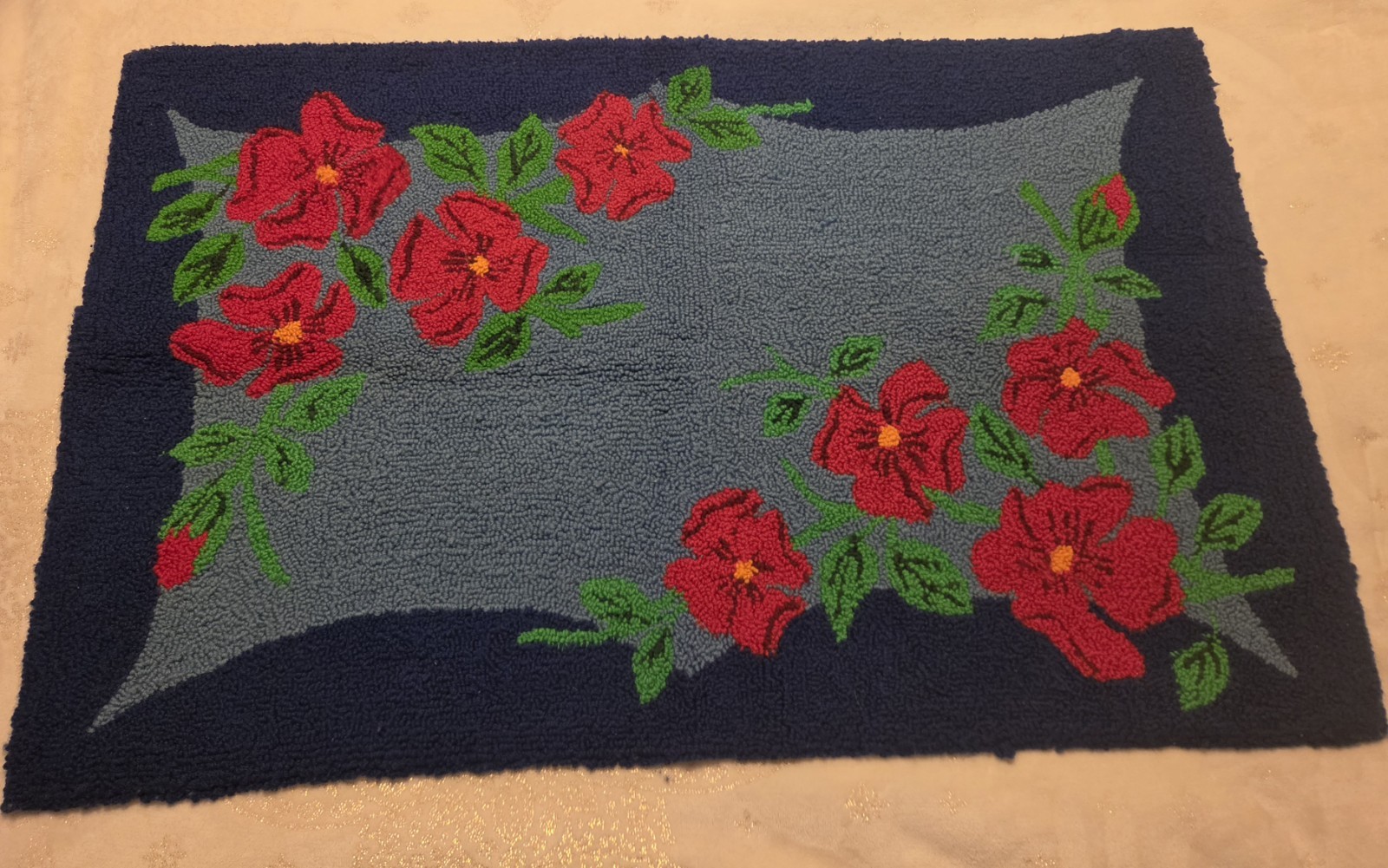 VINTAGE HANDMADE HOOKED RUG FLORAL FLOOR/WALL DECOR FOLK ART 37.5” x 23” gallery