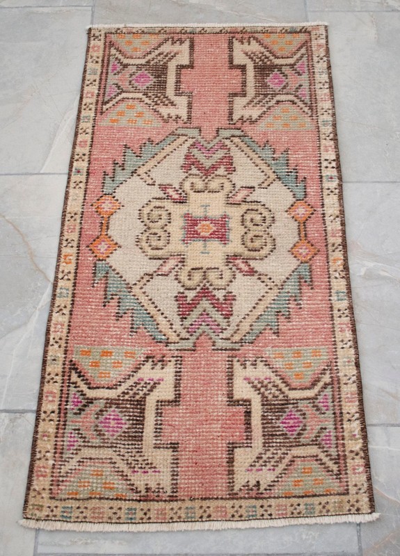 Vintage Distressed Small Area Rug Hand Knotted Oushak Rugs Yastik -1'5"x2'10" gallery