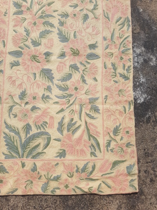 Vintage Traditional Handmade Kashmiri Chain Stitch Crewel Wool Rug 136x82 cm gallery