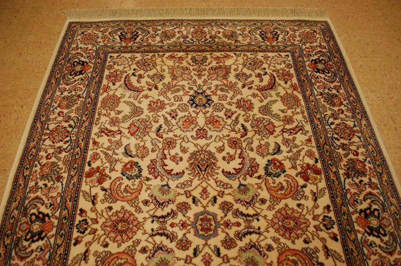 MINT AUTHENTIC AMERICAN KARASTAN ANTIQUE TABREZ PATTERN #738 CARPET 5'9" x 9' gallery