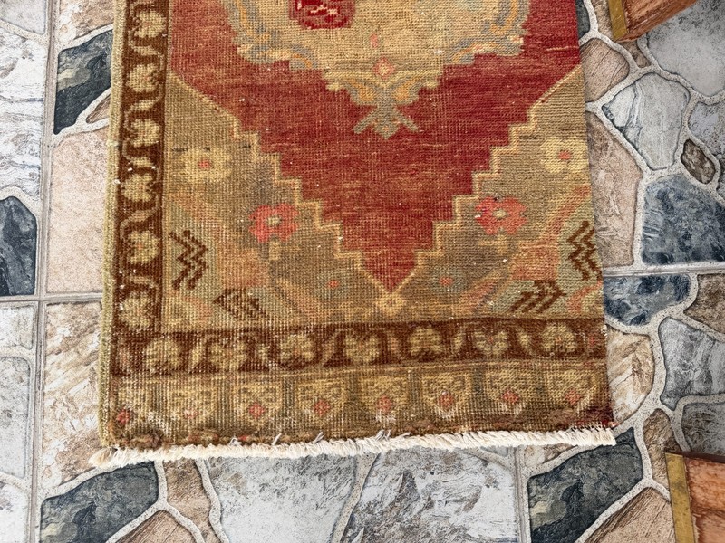 Small Vintage Turkish Runner Rug Hand Knotted Anatolian Medallion Entryway 1.5x3 gallery