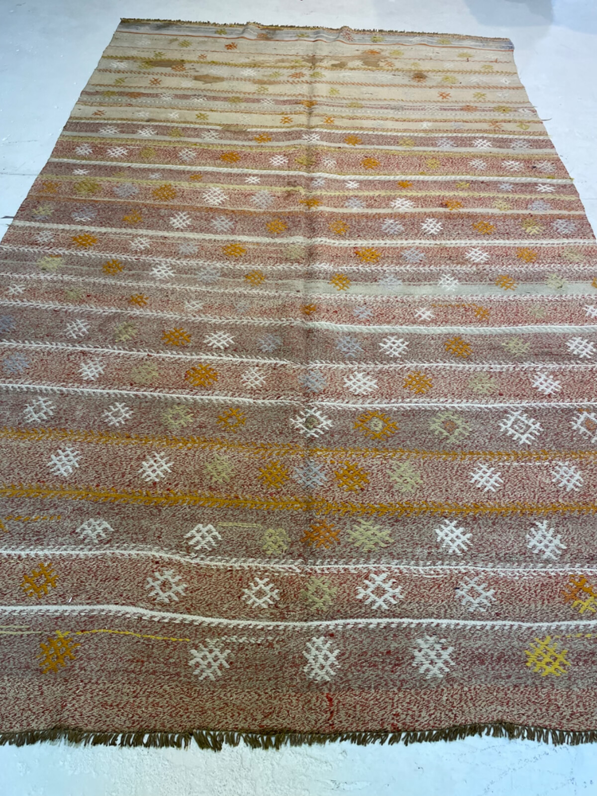 Antique Oriental Hand-Knotted Wool Area Rug Ivory/Green/Copper/Red 3'10" x 9'6" gallery