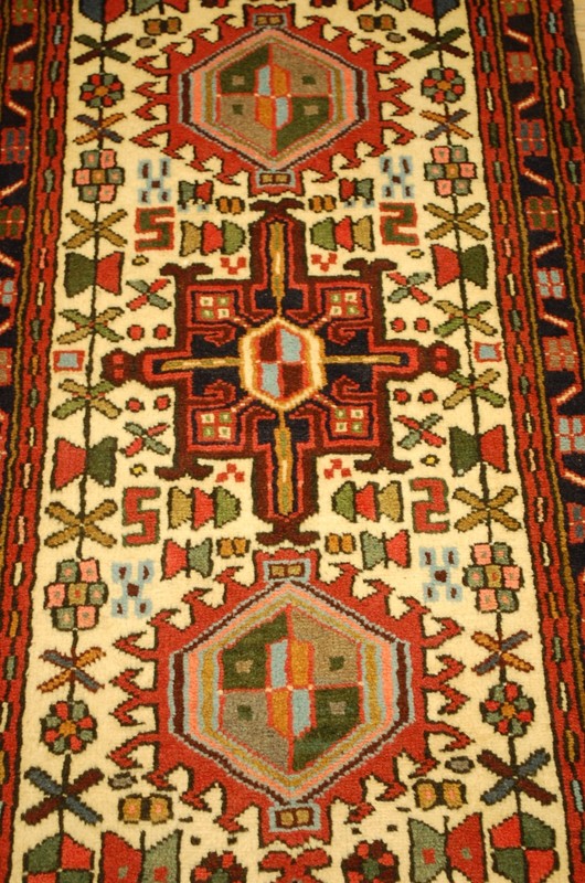 NATURAL WOOL Old Oriental Rugs,Hand Woven,knotted size Approximately2'4" × 6'10" gallery