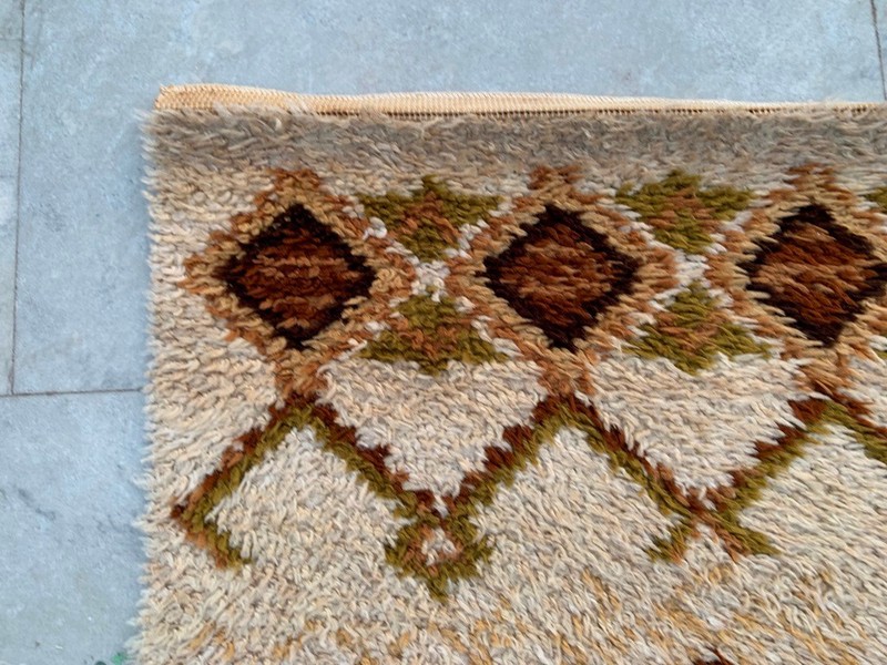 Vintage Mid-Century Scandinavian: Long-Pile Rya Shags, Traditional Rug (3x5 ft.) gallery
