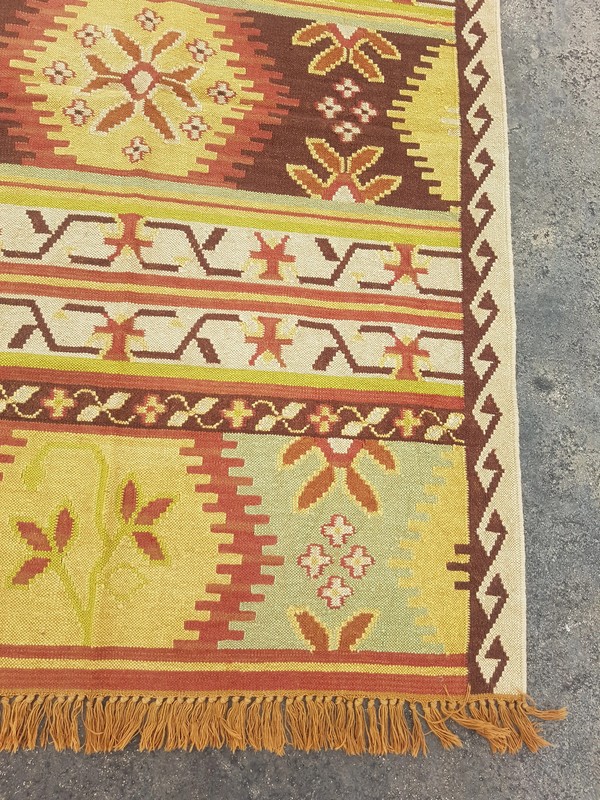 Vintage Traditional Handmade Tribal Oriental Muliticolor Wool Kilim Rug 4x2.5 ft gallery
