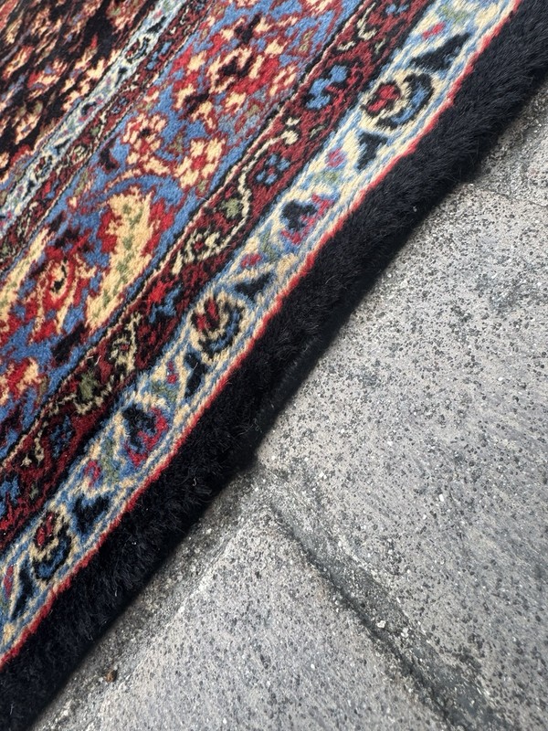 VTG Oriental Persien Fine Hand Knotted Wool Rug w Black Field 5.10 X 4 Feet gallery