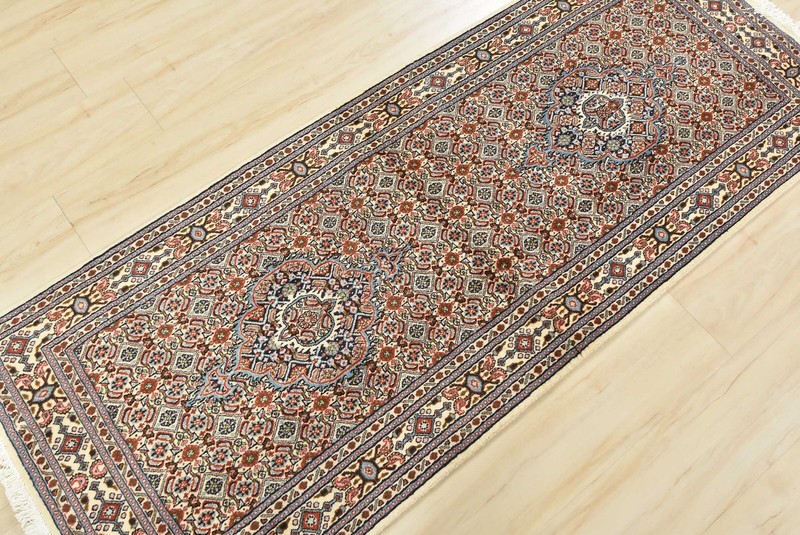 Fine Mood Runner 2'7'' x 6'5'' Ivory Wool Traditional Hand-Knotted Oriental Rug gallery