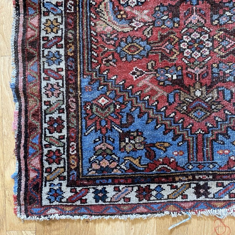Vintage Rug 2' 6 x 3' 10 Red Hand Knotted Small Oriental Rug gallery