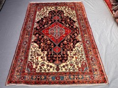 5’1×7’3 ft Vintage Caucasian Hand Knotted Wool Soft Pile Floral Area Rug