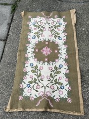 Vintage Embroidered Panel Rug / Wall Hanging Aubusson Crewel Style 46” X 26”
