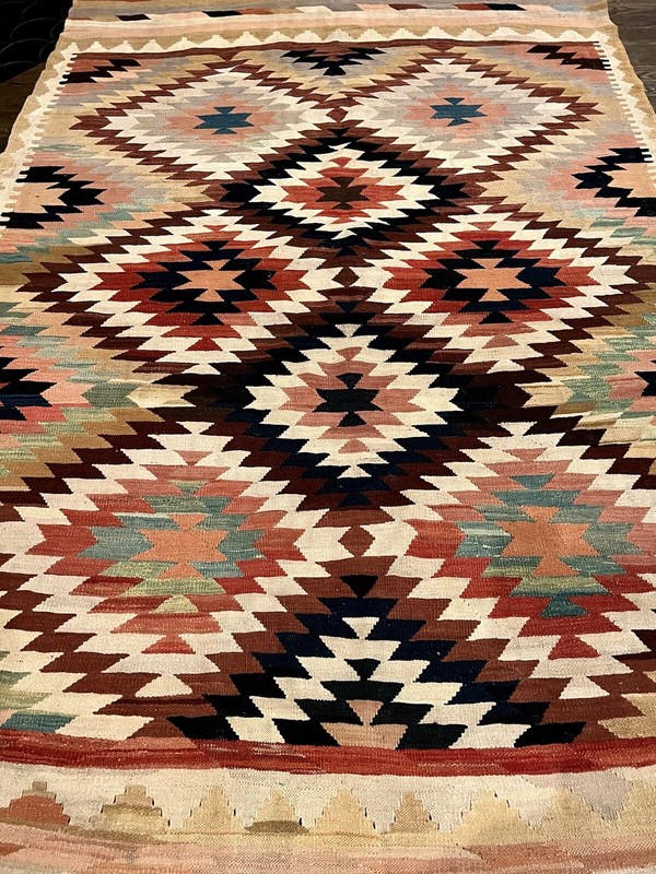 STUNNING!!! Vintage Turkish Kilim Rug! 10 Ft x 6’10 1/2”. Incredible! gallery