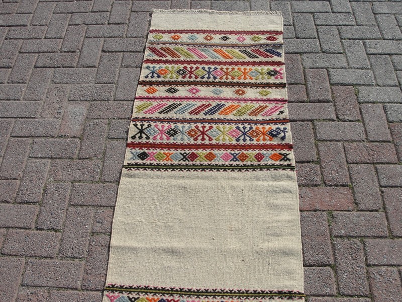 2x8 Turkish Kilim Rug Runner– Handmade Embroided Rugs for Living Room gallery