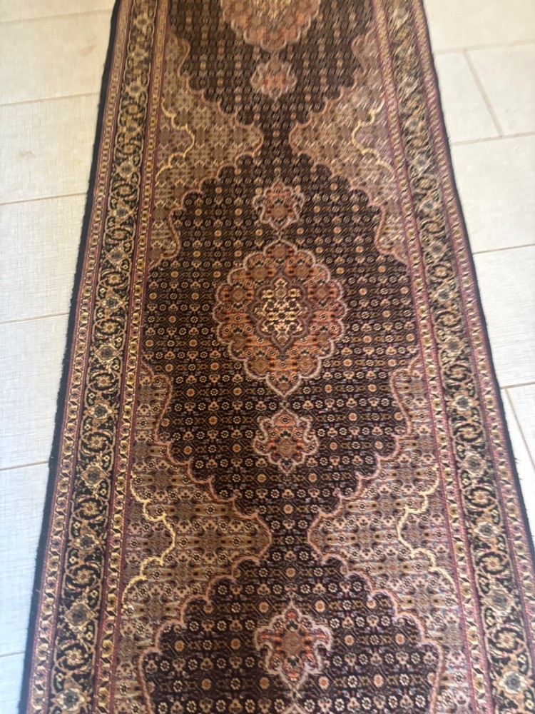HANDMADE RUG. CARPET .RUNNER. WOOL AND SILK. TAB.RIZ 13X3