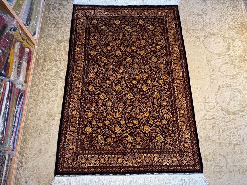 Silk Rug 3 x 5 Feet Soft Floral Pattern Antique Design Premium Quality 91 x 152 gallery