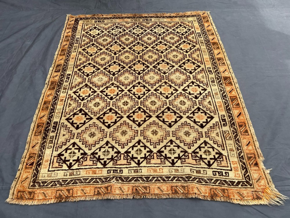 Vintage Gorgeous Natural Vegetable Dye Nomadic Kowdani Maldari Tribal Nomad Rug