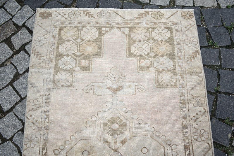 Turkish Rug 32'' x 64'' Vintage Anatolian Muted Dye Oushak Rug Hand Knotted Rug gallery