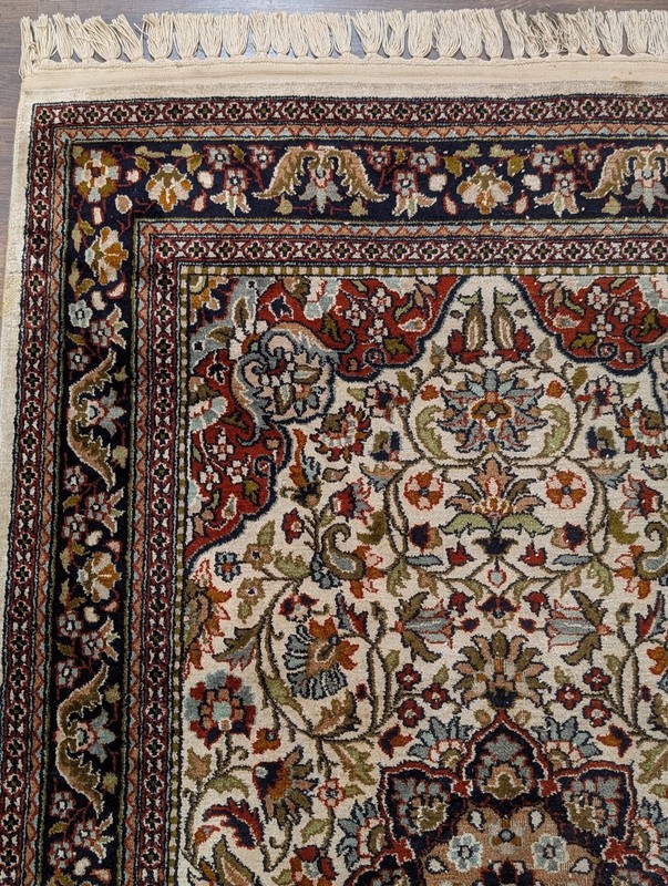 Silk Indian Kashmiri Rug 3x5, Floral Medallion gallery