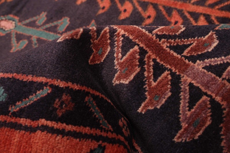 Traditional Vintage Hand-Knotted Carpet 4'11" x 9'8" Wool Area Rug gallery