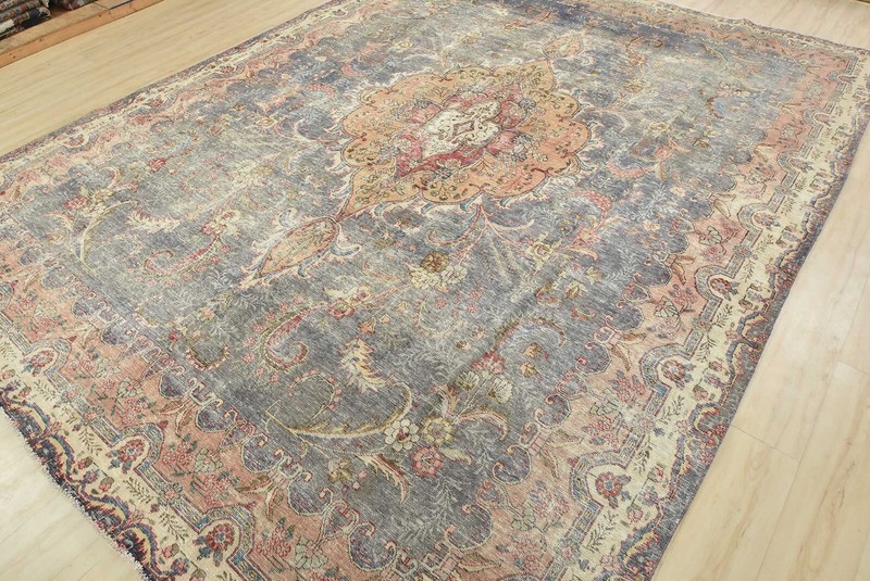 Vintage Anatolia 9’11” x 12’6” Blue Distressed Wool Hand-Knotted Oriental Rug gallery